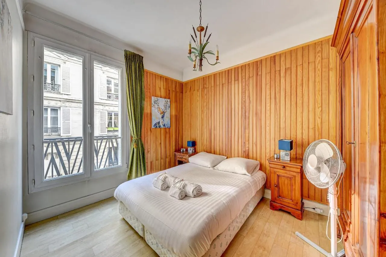 Appartement Groult - Welkeys Paris 0*,  Frankrig